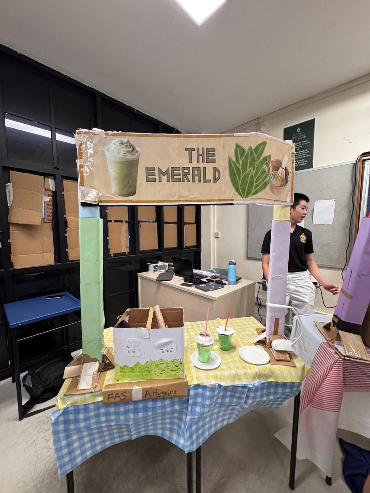 Cai's Stall + Corresponding Props